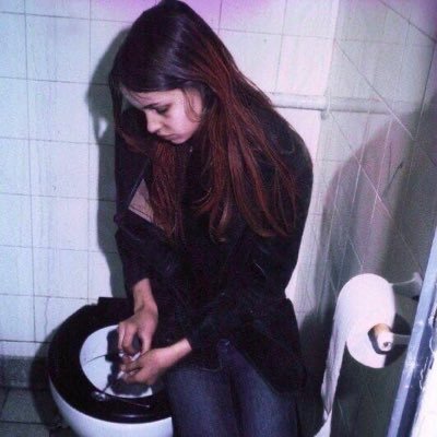 #cleptotwt #drugtwt #edtwt gorda fan del café amargo y lana del rey