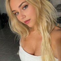 Laura Bauer (@laurabauer06) Twitter profile photo