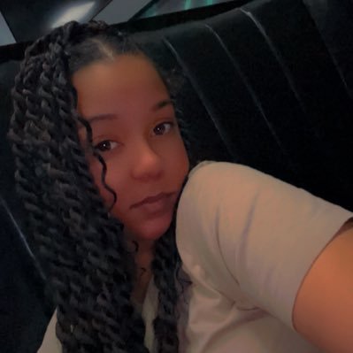 nelLiie_'s profile picture. LongLiveTrap🪤💔🕊