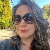 Loree Stark (@loreestark) 's Twitter Profile
