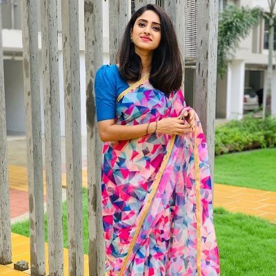 SorkarSone38246's profile picture. All about that lifestyle 🍹
Remember: Life is art, make your masterpiece! 🎨
Soul nurturer