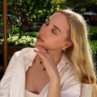 Elena Mukhina (@elena_loveeeeee) 's Twitter Profile