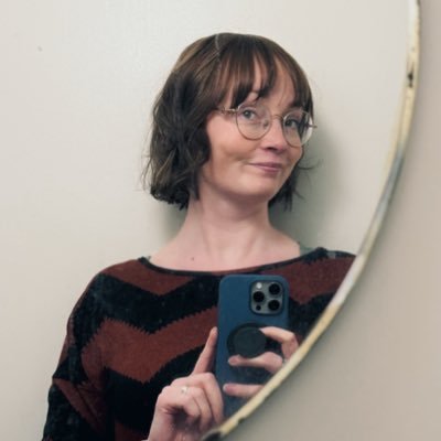 setuominen's profile picture. Pyöräilyä, käsitöitä ja kissa sekä muita vähemmän valikoituja. Viestijä metsässä, valokuvaaja muualla.