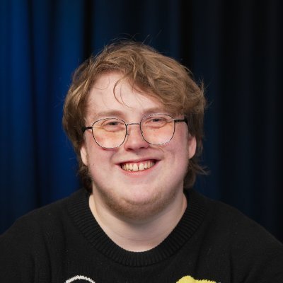 22 | he/him | i check twitter like once a month | writer and director of @room56pod