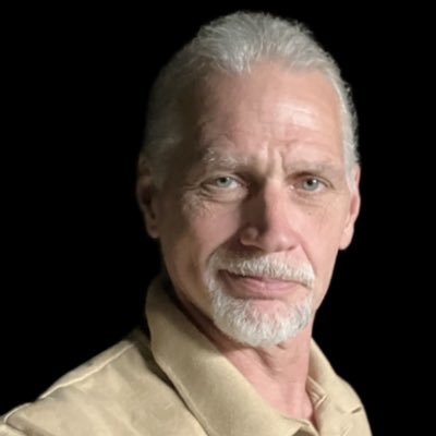 MichaelBri6717's profile picture. 