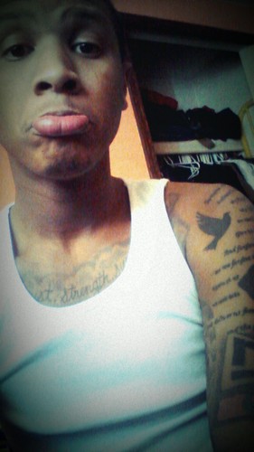 Swag2Unflawed's profile picture. #YMCMB #TeamTaken #TeamTattsOnDeck #TeamSwag #TeamProbFuckedYoBitch #Team20 #TeamICashOut #TeamEvo #TeamBrownSkin #TeamiHoop #GAW$ #Augh