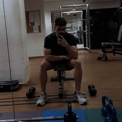 MiguelJulli0's profile picture. ⚽⚛️🏀💻