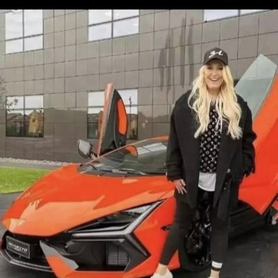 Evankate263297's profile picture. Companies