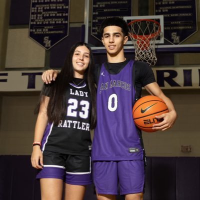Freight Broker by day, Videographer for @robsreel by night. Proud father of my 2 favorite basketball players Cash & Ri