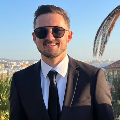 FIFA football agent 👔⚽️ License number 202405-6182 ex footballer ⚽️