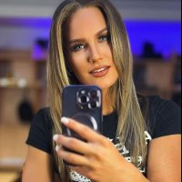 a heart of a true influence fallon Henley Parody (@itssarayacw) 's Twitter Profile