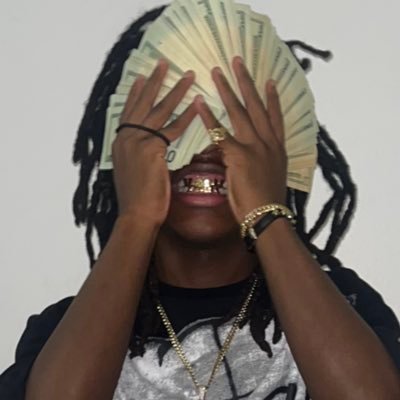 lerkguwop's profile picture. #FuckBitchesGetMoney🫶🏾