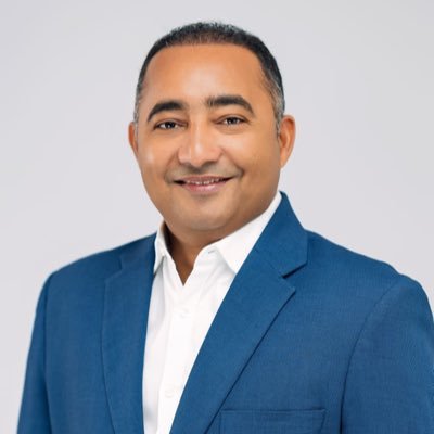 Empresario & Político, Alcalde de Veron Punta Cana.