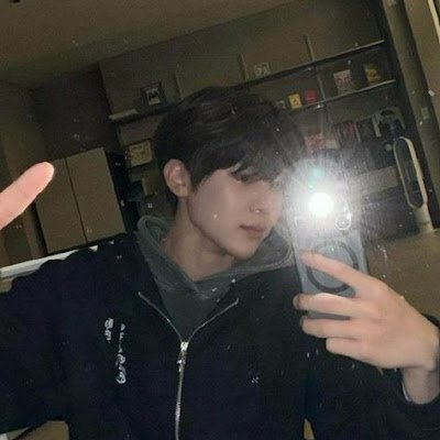 SSyakira90's profile picture. My ultimate bias Sion  🐰 ^_^ ヾ(≧▽≦*)o (～￣▽￣)

wolfbun