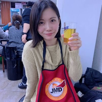「元バイヤー×Googleレビュー上位5%」の本気グルメ帳!
Gレビュー累計470万回閲覧
食と酒の奥深さは作り手の想いから。
仕事は好奇心。