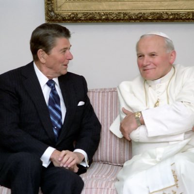 reaganforever's profile picture. 