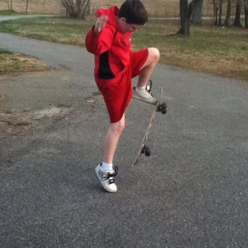 elementboarder's profile picture. 