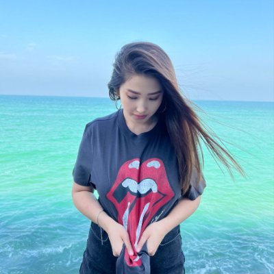 Designer253's profile picture. 👗 Professional Fashion Designer | Turning Fabric into Art | Passionate about Style & Innovation | #FashionForward #DesignerLife #PROFESSIONAL_FASHION_DESIGNER