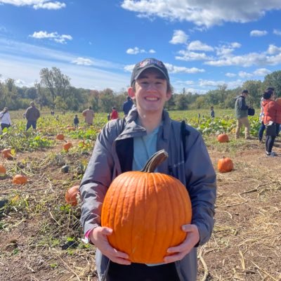 AndrewSwan69873's profile picture. Georgetown '26, @GUVoiceSports