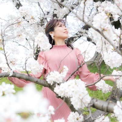 X始めたばかりです┃関西在住、日本語教師からモデルに転身┃美術モデル、被写体、ファッションショー出演などやってます┃Xにはギャラリーに載せてない作品多めで投稿┃インスタはすぐ凍結されるのでやめました┃ギャラリー→https://t.co/tEkQdhYR0W┃写真、芸術関係さんフォロバします♡│個撮規定はリンク先に⬇️