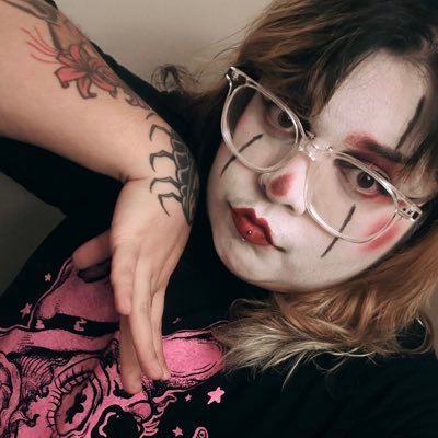 ☽̶☾ 29 | I like anime and kpop | they/them | Himby bimby