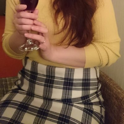 shi_zi27220's profile picture. 私たちは友達になり、一緒にデートや会話を楽しむことができます。一緒に買い物をして、親密なカップルの楽しさを味わう，LINEで私を追加してくださ