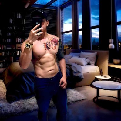 RATED_RPG's profile picture. Halika sa mundo ko.