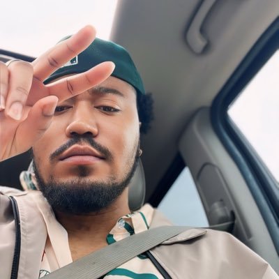 🇵🇷 🇵🇭 🇨🇳 ||28.||Creative Director/Musician|| 111 || God First! ||