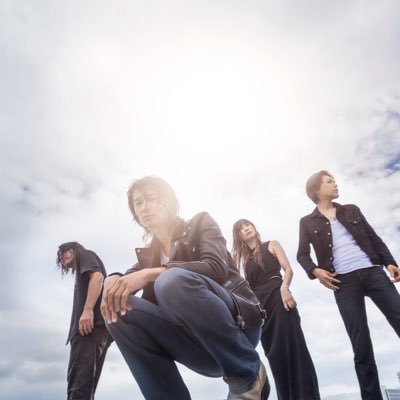 a flood of circle 公式 on X: 