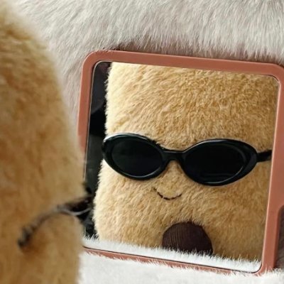 MichelleBr92714's profile picture. Everyone should create miracles