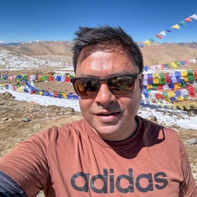 Wannabe saucier, practicing SEO since 2004, enjoys football, kettlebell, Playstation, tattoos, Korean movies, photography.