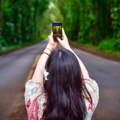 meenu12271925's profile picture. 