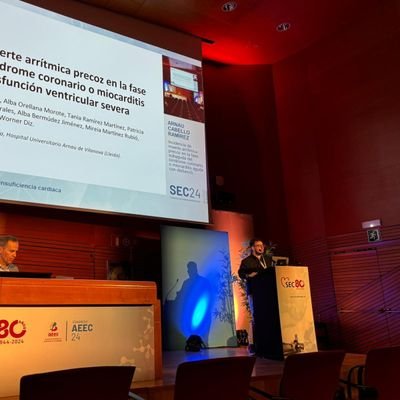 R2 de cardiologia HUAV