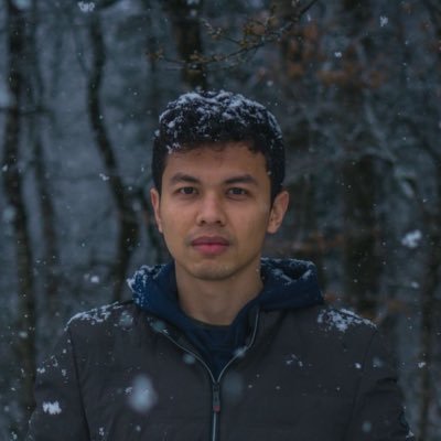 akmalazri_'s profile picture. An average Joe. Still trying to fix things. Expresser