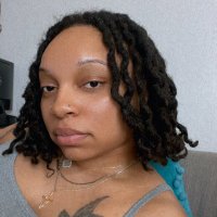 Ash. (@sunshineeeash) 's Twitter Profile