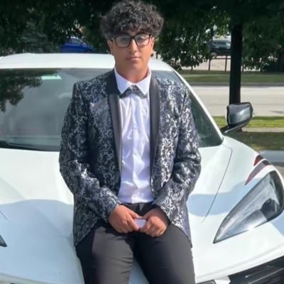 Athlete 🏀 / Elton Prepatory Academy / 5’10.5📞 647-467-8865 /📧 nathanwazir2508@gmail.com / Instagram : WaziriNathan11/ Class of 2027