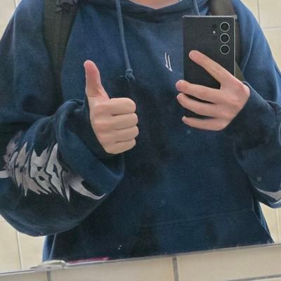 TheBiFemboy's profile picture. 18 n a NB, LGBTQ+ Audhd creature
a bit odd but still very conversational
Life's meaningless so let's have some fun til we die