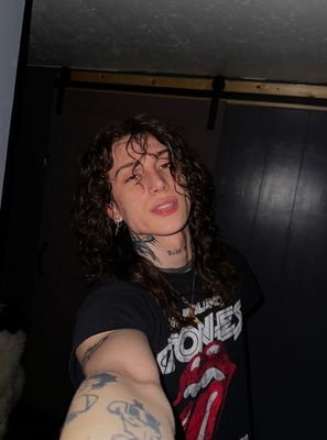 HungStallionXX's profile picture. created to fulfill your fantasies ✨