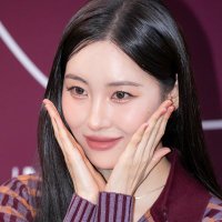 SUNMI (@sunmimiay) 's Twitter Profile