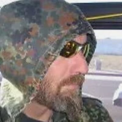 Army Veteran, Combat Engineer, 1st ID, 1st Engineer BN.
AS in Electronic Engineering Technology
Personal&Discreet Protection (Physical& ECM)
Truck Driver