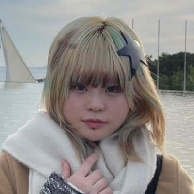 harry73519699's profile picture. 