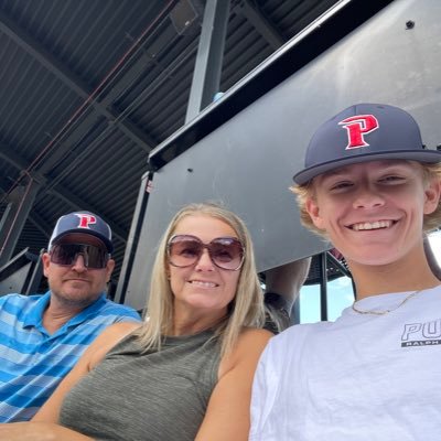 JulianneOwsley's profile picture. 