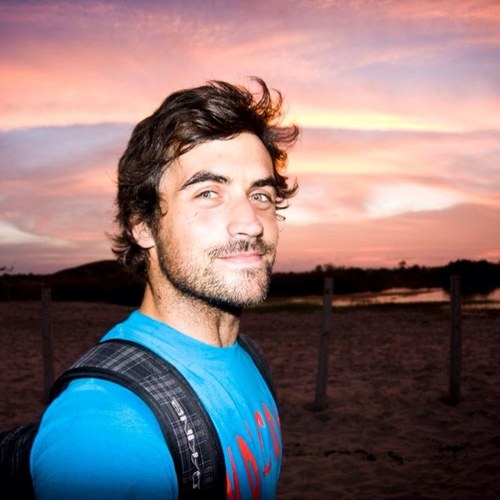 lewishpinder's profile picture. Button presser for hire.