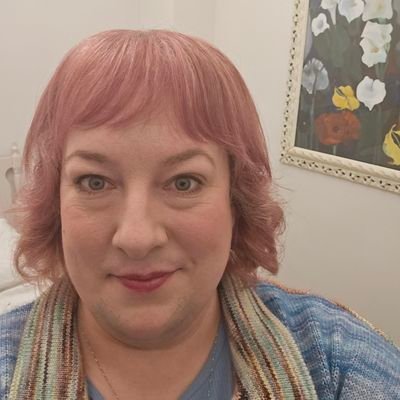 bryoneycook's profile picture. Dundee lass in Brum. Mother of cats (Topaz and Shadow) 🐈🐈‍⬛. MA Creative Writing 24/25. Poet.