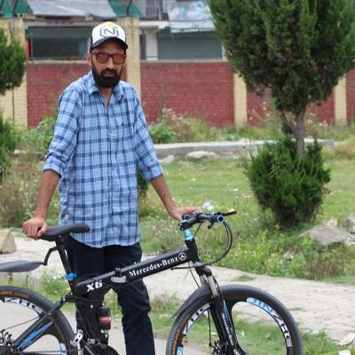 TalibDar339979's profile picture. 