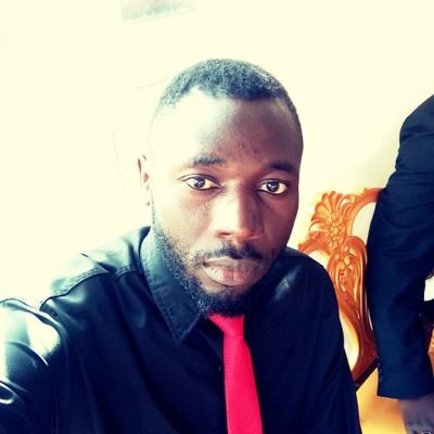 abel_letranger's profile picture. j'ai en horreur les contenteurs de la société !