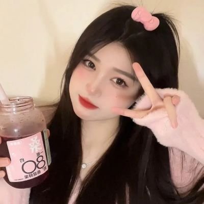 Reirei453345's profile picture. 