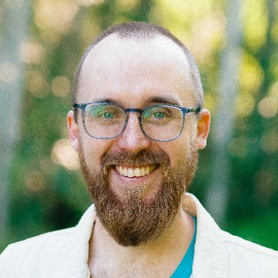 RGD • Creative director for social change & city-building • Communication design @O2design • Previously RallyRally + Briteweb • Design Professor @designgbc 🚲