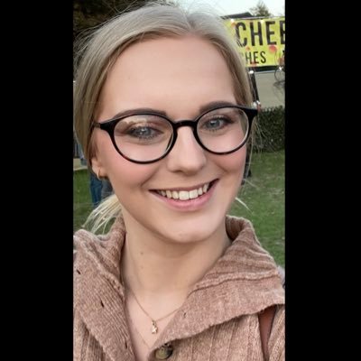 Year 6 teacher & blogger 👩🏼🏫 Farshore RfP Award winner 2023 📚 OU/UKLA Teacher Reading Group leader 📖 FOR BLOG CONTENT: janaybrazier1992@gmail.com