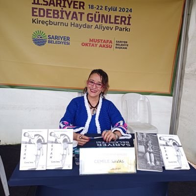 Yazar, konuşur, güler,ağlar